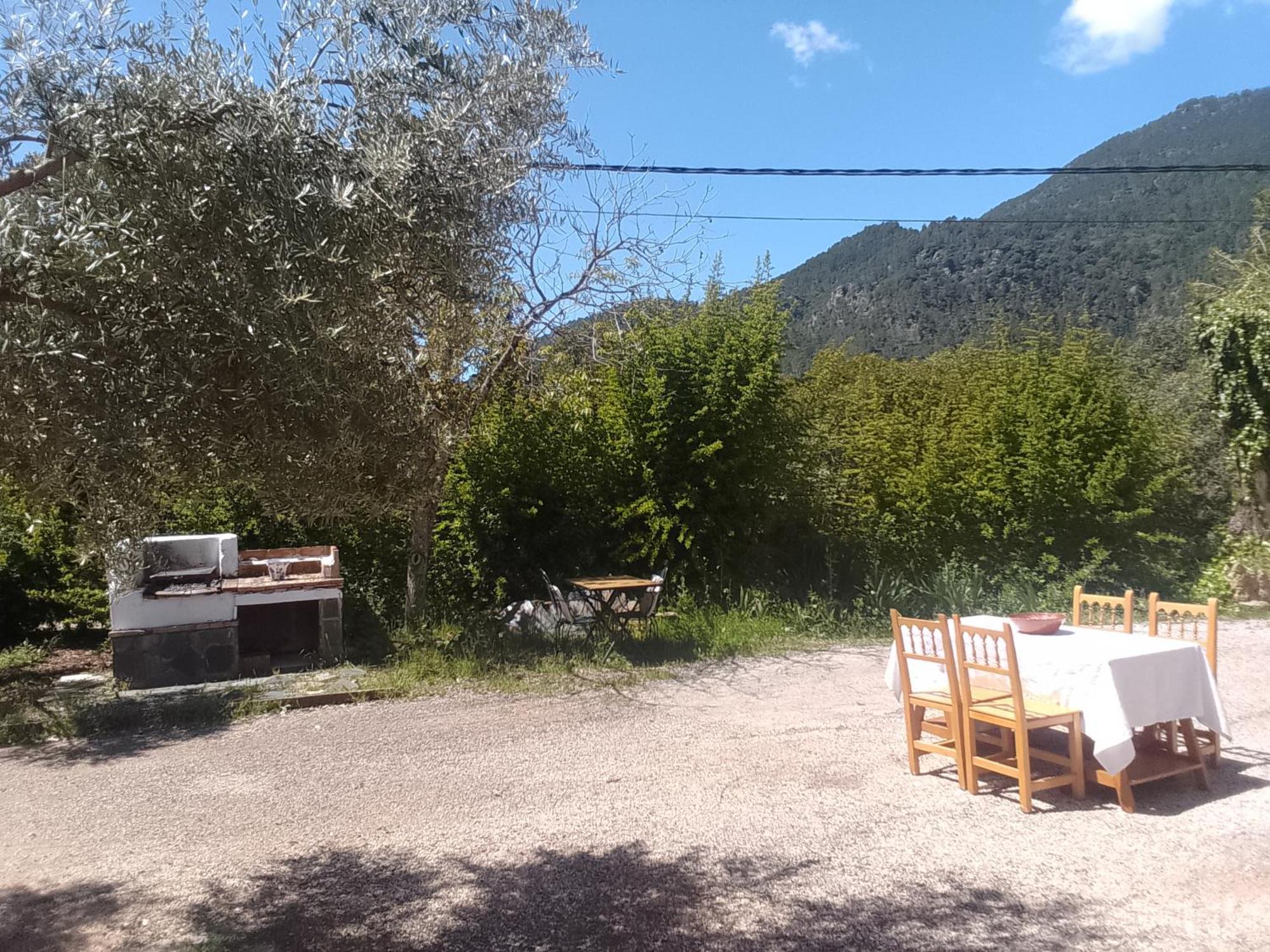 קוטו ריוס Albergue Ruta Rio Borosa מראה חיצוני תמונה
